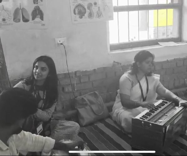 Learning how to play the Sitar in KSV